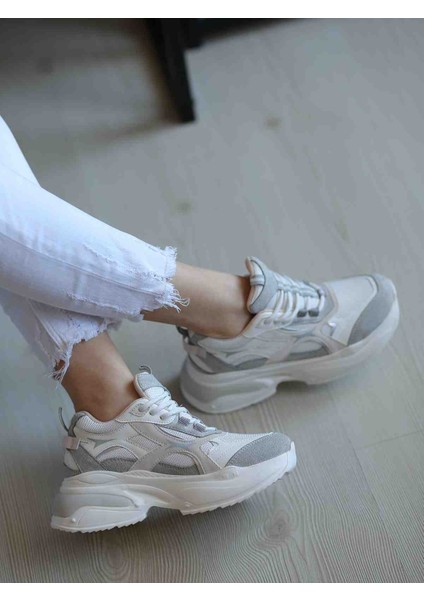 Cruz Bağcıklı File Detaylı Gri Süet Taban Kadın Sneaker Ayakkabı