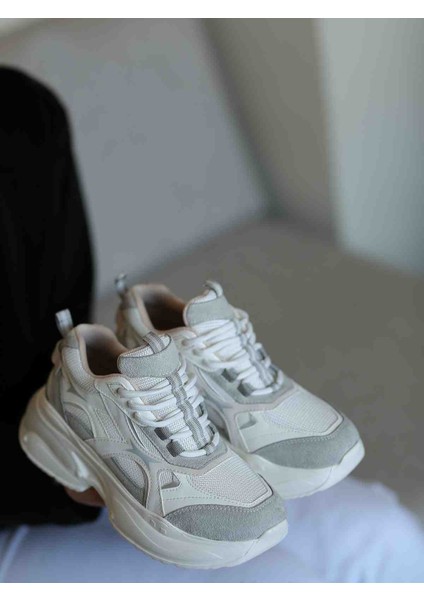 Cruz Bağcıklı File Detaylı Gri Süet Taban Kadın Sneaker Ayakkabı