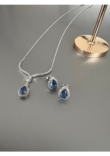 925 Ayar Gümüş Damla Model Gümüş Tanzanit Set