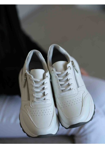Lexi Beyaz Cilt Bağcıklı Hafif Taban Fermuar Detaylı Kadın Sneaker Ayakkabı