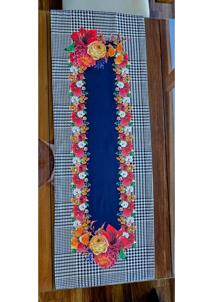 Kazayağı Desenli Kırmızı Yılbaşı Çiçekli Runner