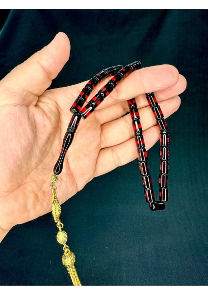 Sürmeli Uçak Camı Tesbih Kırmızı Siyah Renkli Kesme Kesim T-754 modelleri