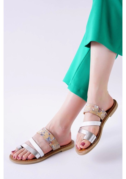 Minne Beyaz Şeritli Cilt Terlik fiyatları