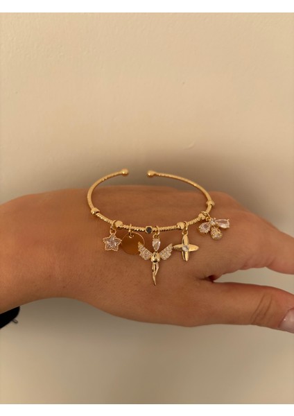 Taşlı Melek Charmlı Gold Ithal Seri Bileklik