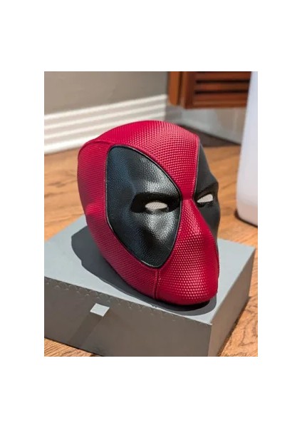 Takılabilen Deadpool Maskesi - Mıknatıslı modelleri