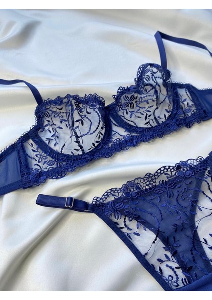 Lacivert Koyu Mavi Dantelli Brode Iç Çamaşır Takımı Bralette (Balenli Sütyen &tanga) indirimleri