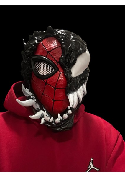 Takılabilir 'venomlaşan Spiderman' Maskesi modelleri