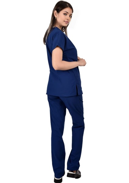 İndigo Likralı Scrub Takımı – Esnek, Rahat ve Şık Doktor & Hemşire Forması