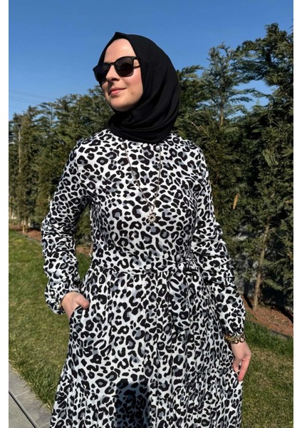 Leopar Desenli Elbise Siyah