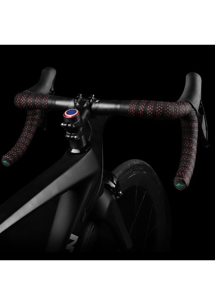 L Tarzı Yol Bisikleti Direksiyon Bandı Kaymaz Bisiklet Direksiyon Kolu Sargısı Biking Taşınabilir Toz Geçirmez Bisiklet Parçası Sargı Uç Fişi (Yurt Dışından) modelleri