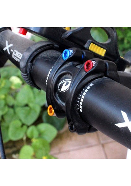 Altın Tarzı Muqzı Bisiklet Gidon Gövde Vidası Alüminyum Alaşım M5*17MM Dağ Bisikleti Yol Bisikleti Sabit Dişli Gidon Gövde Vidası (Yurt Dışından) modelleri