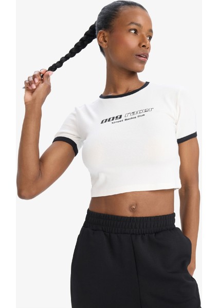 Defactofit Slim Fit Dar Kesim Bisiklet Yaka Slogan Baskılı Sporcu Ribana Kısa Kollu TIŞÖRT E4796AX25SP indirimleri