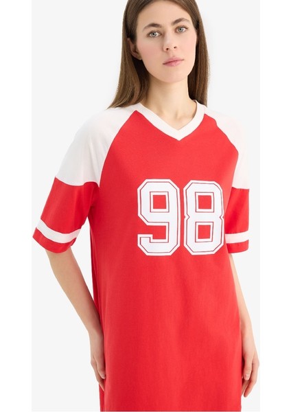 Baskılı V Yaka Kısa Kollu Gecelik-Fall in Love E7649AX25SP