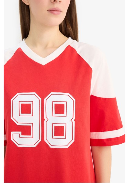 Baskılı V Yaka Kısa Kollu Gecelik-Fall in Love E7649AX25SP modelleri