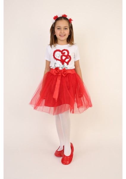 Kız Çocuk Alt-Üst Takım 23 Nisan 29 Ekim 19 Mayıs Gösteri Kıyafetleri Taç Toka Pisi Pisi fiyatları