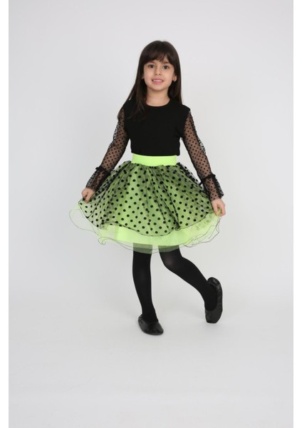 Kız Çocuk Alt-Üst Takım 23 Nisan 29 Ekim 19 Mayıs Gösteri Kıyafetleri Taç Toka Pisi Pisi