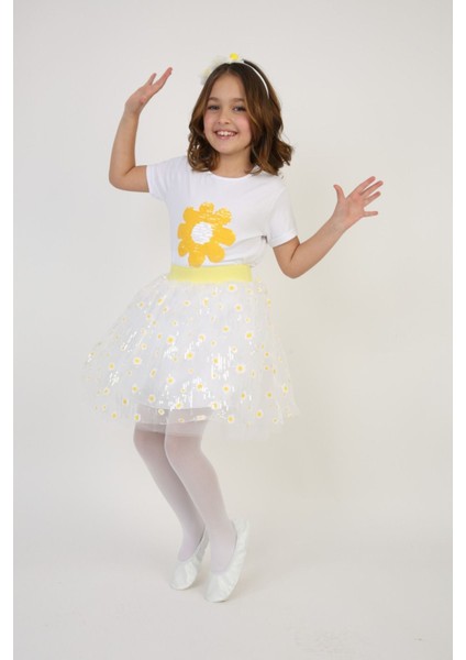 Kız Çocuk Alt-Üst Takım 23 Nisan 29 Ekim 19 Mayıs Gösteri Kıyafetleri Taç Toka Pisi Pisi Dahil fırsatları