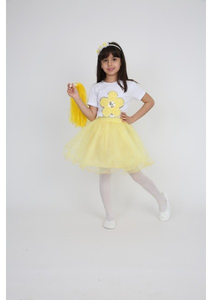 Kız Çocuk Alt-Üst Takım 23 Nisan 29 Ekim 19 Mayıs Gösteri Kıyafetleri Taç Toka Pisi Pisi