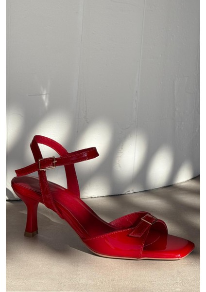 Blush Kırmızı Hakiki Deri Topuklu Ayakkabı