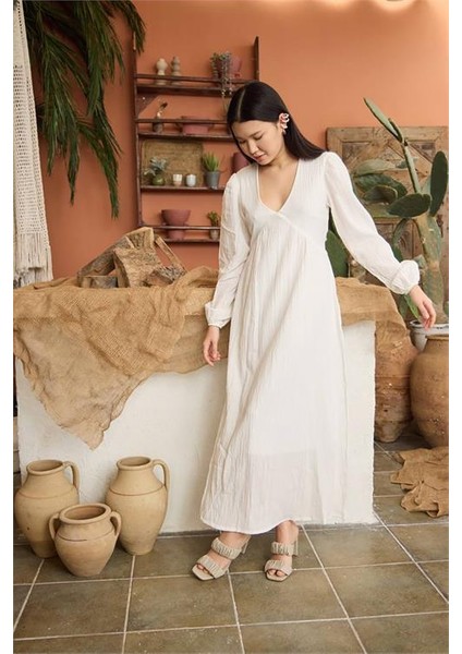 Dipmoda kadın v yaka astarlı muslin elbise DPDM6022