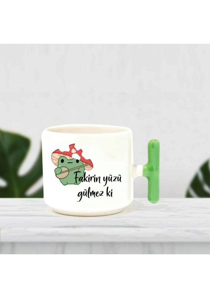 Fakirin Yüzü Gülmez Ki Kupa