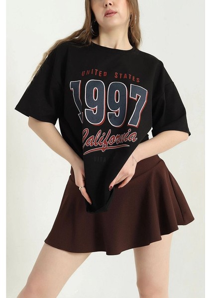 Bisiklet Yaka 1997 Baskılı Oversize Kalın Dokulu Pamuklu T-Shirt modelleri