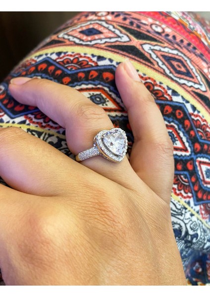 Kadın Gösterişli Kalp Model Gümüş Yüzük modelleri