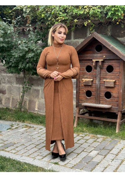 Kapalı Elbise Uzun Günlük ve Yeleği ile Beraber