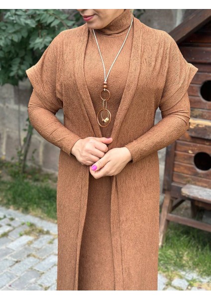 Kapalı Elbise Uzun Günlük ve Yeleği ile Beraber fiyatları