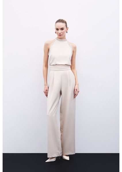 Aksesuar Detaylı Kolsuz Bluz - Bej indirimleri