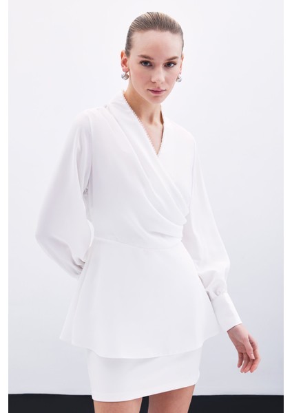 Boncuklu Yaka Kruvaze Bluz - Ekru modelleri