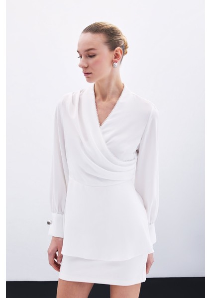 Boncuklu Yaka Kruvaze Bluz - Ekru fırsatları