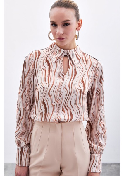 Kol Aksesuarlı Desenli Bluz - Camel fiyatları
