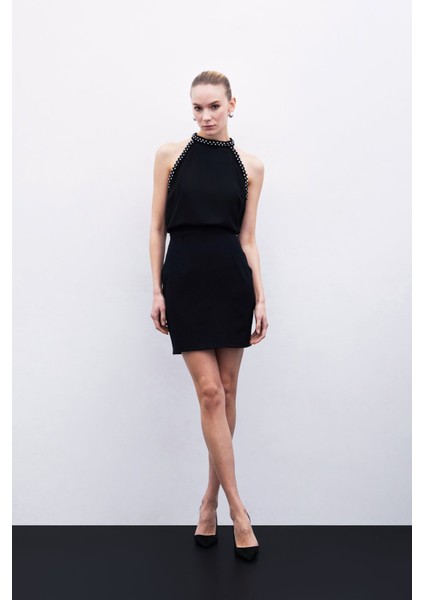 Aksesuar Detaylı Kolsuz Bluz - Siyah fiyatları