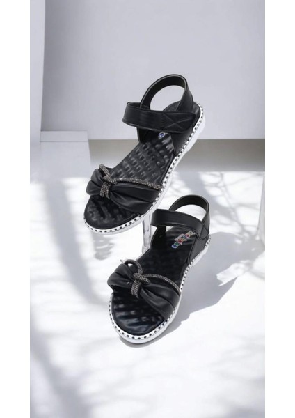 Kız Çocuk Ön Taş Detaylı Babet