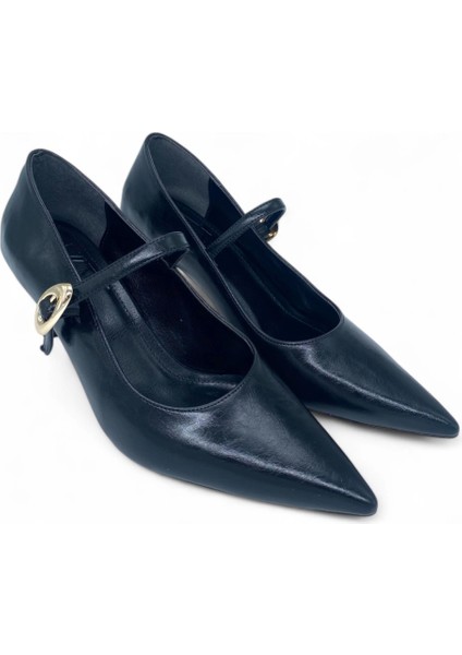 Siyah Toka Detaylı Bantlı Kadın Ayakkabı - Timeless Charm fiyatları