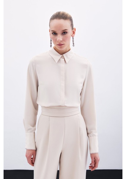 Boncuk Aksesuarlı Gömlek - Bej fiyatları