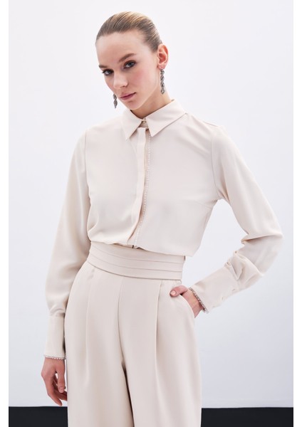 Boncuk Aksesuarlı Gömlek - Bej modelleri