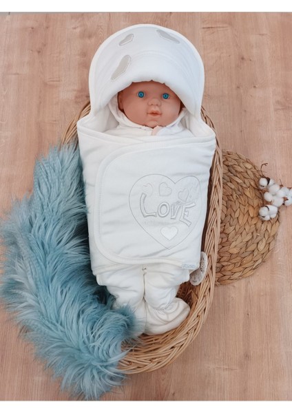 Lüks Love Lanswel Kız Bebek Ayaklı Kundak Ekru