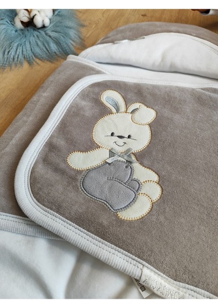 Kadife Ayıcıklı Ayaklı Kundak Sütlü Kahve indirimleri