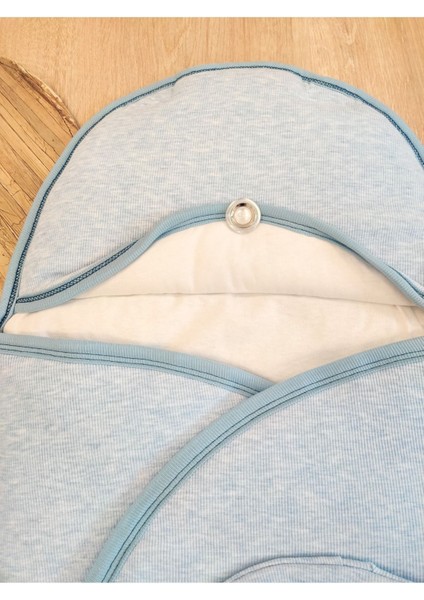 Çizgi Efektli Fiyonklu Klasik Kundak Mavi