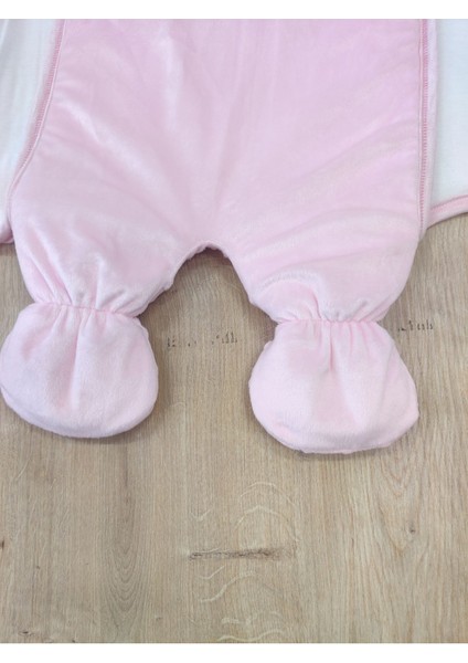 Oyuncaklı Ayaklı Kundak Pembe