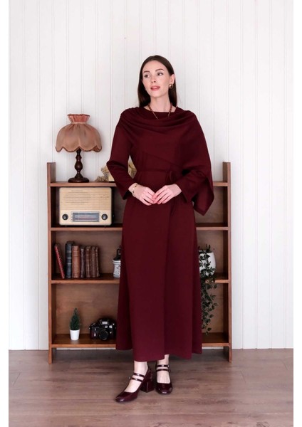 Bordo Şal Yaka Elbise fırsatları