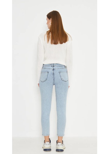 Mavi Kar Yıkama Mom Jeans Likralı Yüksek Bel Pantolon Ekstra Rahat indirimleri