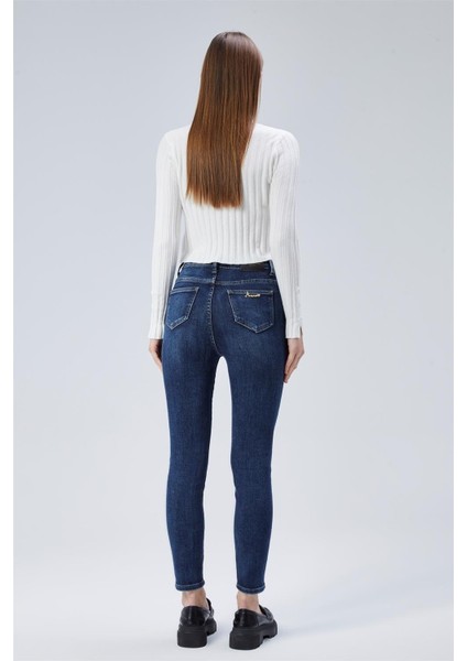 Jean Pant