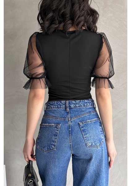 Prenses Kol Tül Detaylı Crep Bluz modelleri