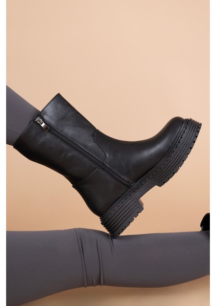 Anyek Kadın Kalın Tabanlı Siyah Bot PC-52063 fiyatları