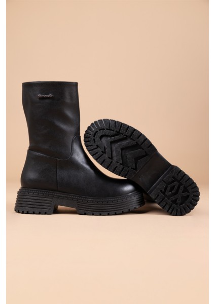 Anyek Kadın Kalın Tabanlı Siyah Bot PC-52063 indirimleri