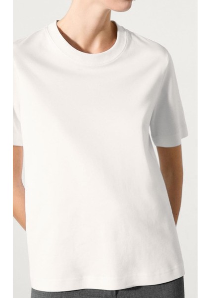Pamuk Nefes Alan Bisiklet Yaka Regular Fit Normal Kesim Baskısız Basic T-Shirt
