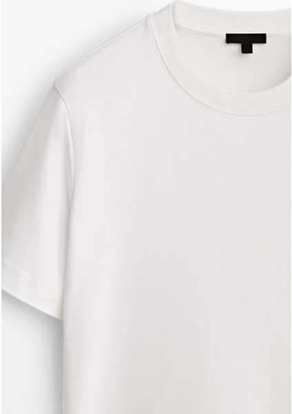 Pamuk Nefes Alan Bisiklet Yaka Regular Fit Normal Kesim Baskısız Basic T-Shirt